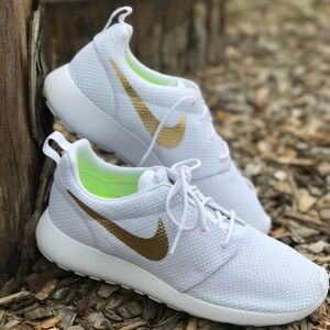 Nike Women's White and Gold Sneakers
